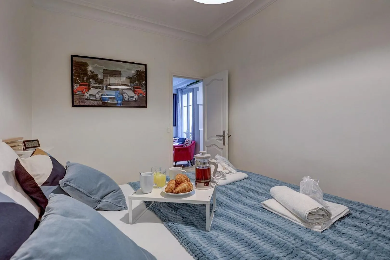 660 Melanie - Superb In Apartment *